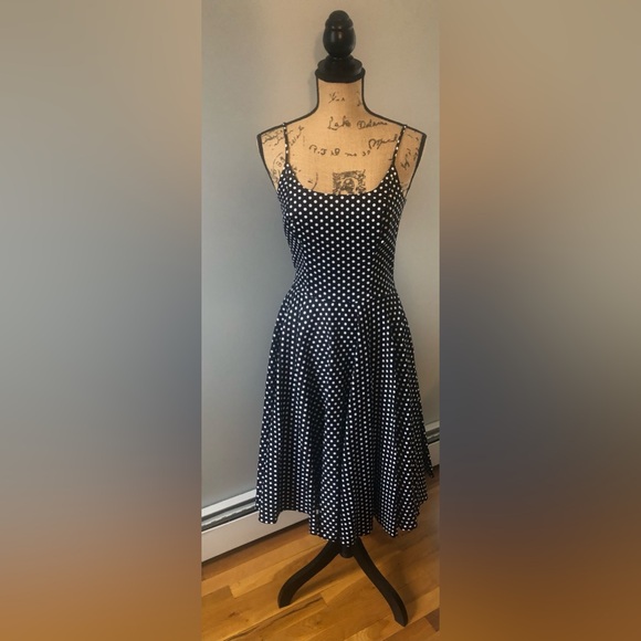 UNIQUE VINTAGE BLACK WHITE POLKA DOT FIT N FLARE SLEEVELESS SPAGHETTI STRAP MIDI - Picture 1 of 7